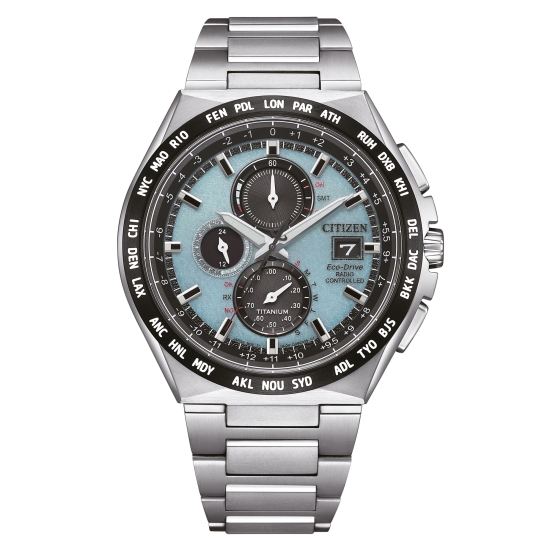 Citizen Herrenuhr Funkuhr Solar Titan Saphirglas Blau 10BAR AT8238-84M